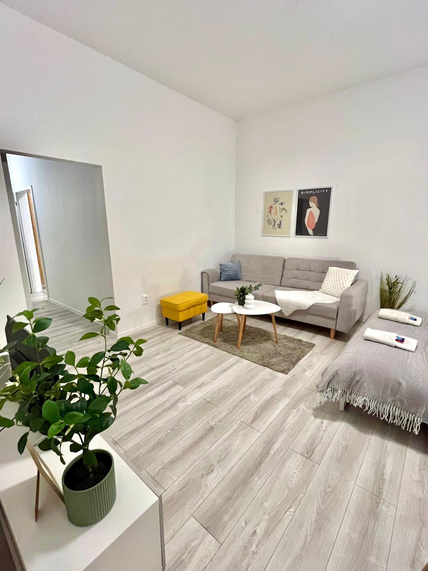 Apartment Robin - Old Town Bratislava Exterior foto
